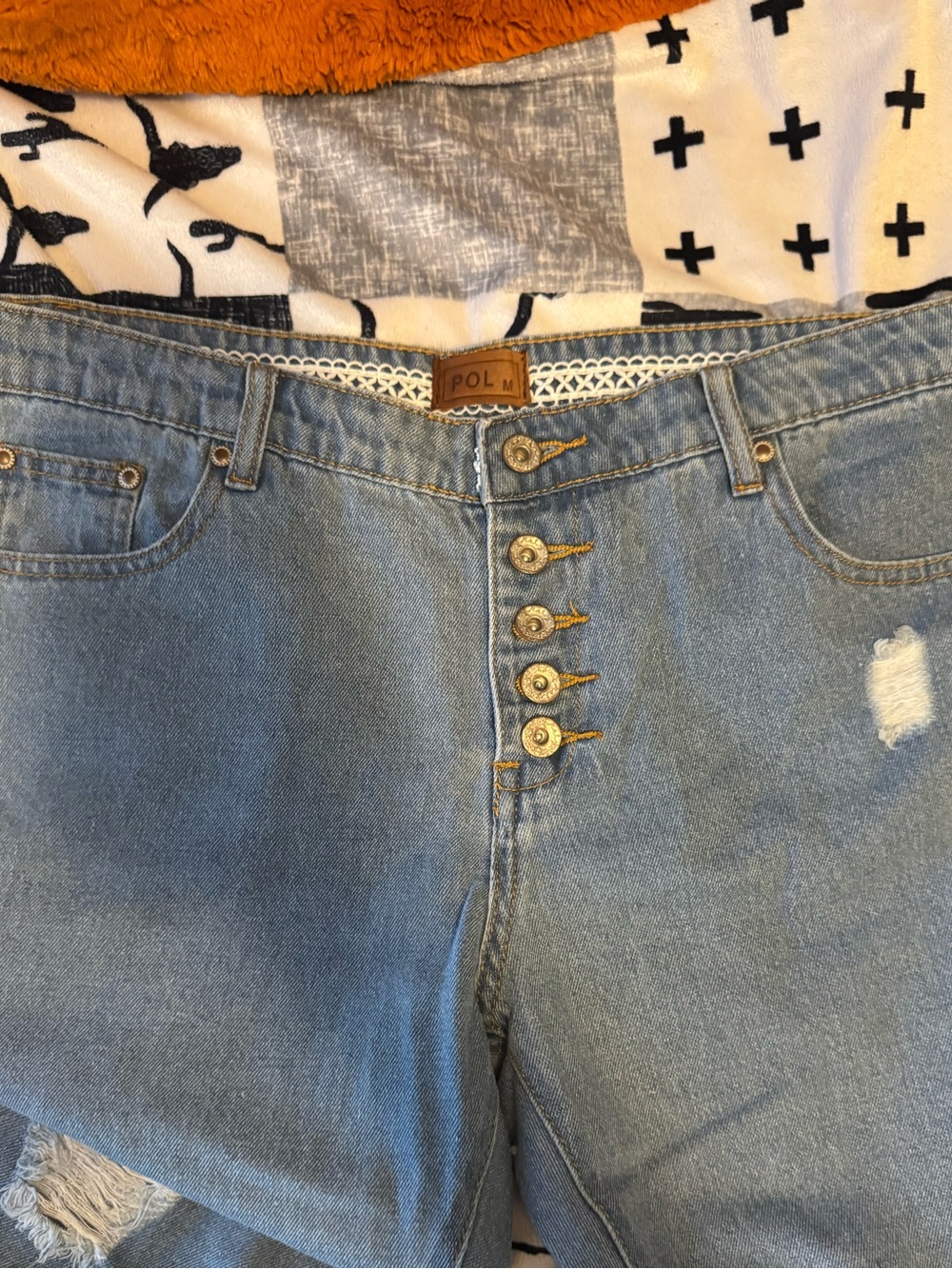 POL Button-Front Distressed Light Blue Women's Jeans NWOT - Picture 4 of 11